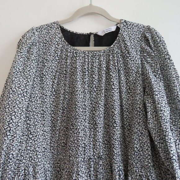 & OTHER STORIES Voluminous Twill Tiered Mini Dress Ditsy Floral Black White Sz M - Picture 4 of 15